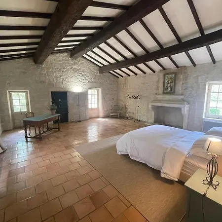 Domaine De Brancas In The Heart Of Provence * Beaucaire (Gard)